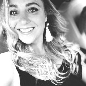 Meet your Posher, Molly